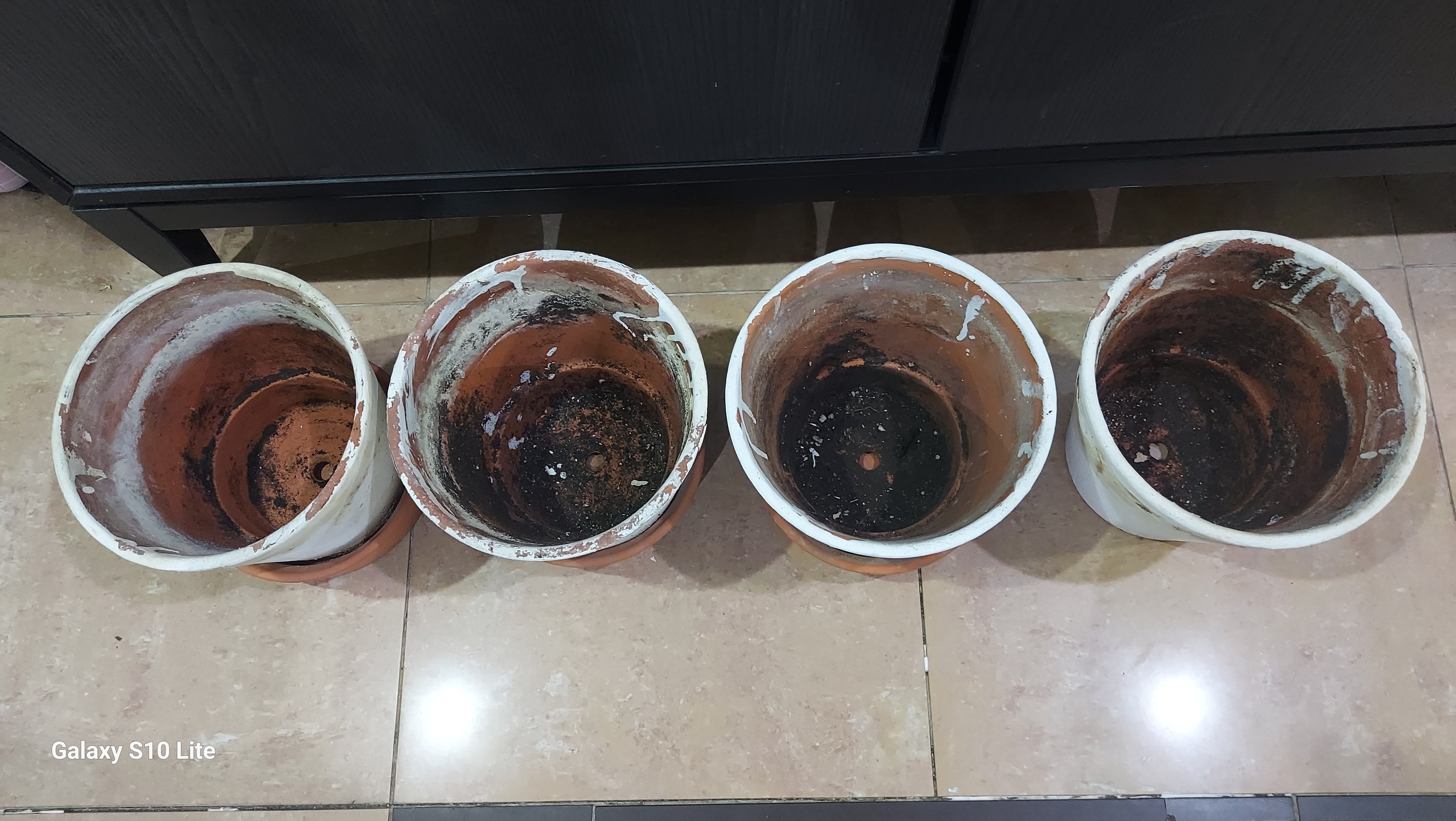 4 red clay pot with tray - Image 2