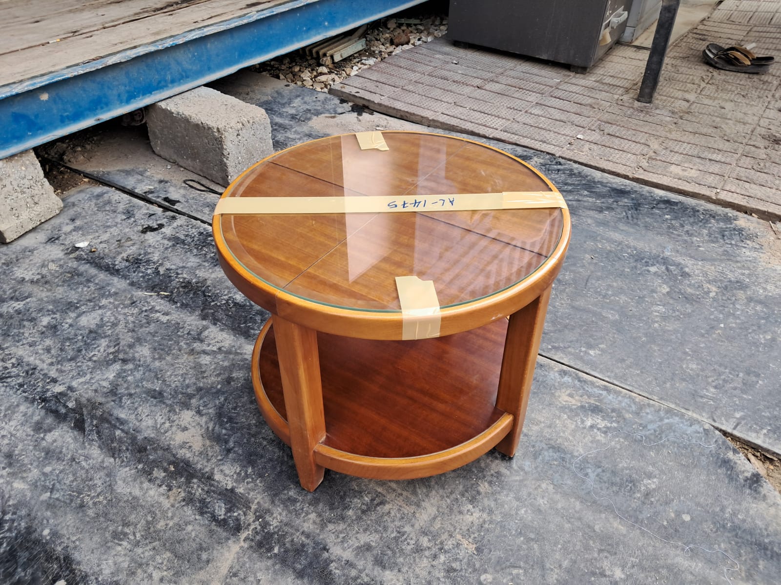 Stylish Wooden Side Table – Glass Top - Image 2