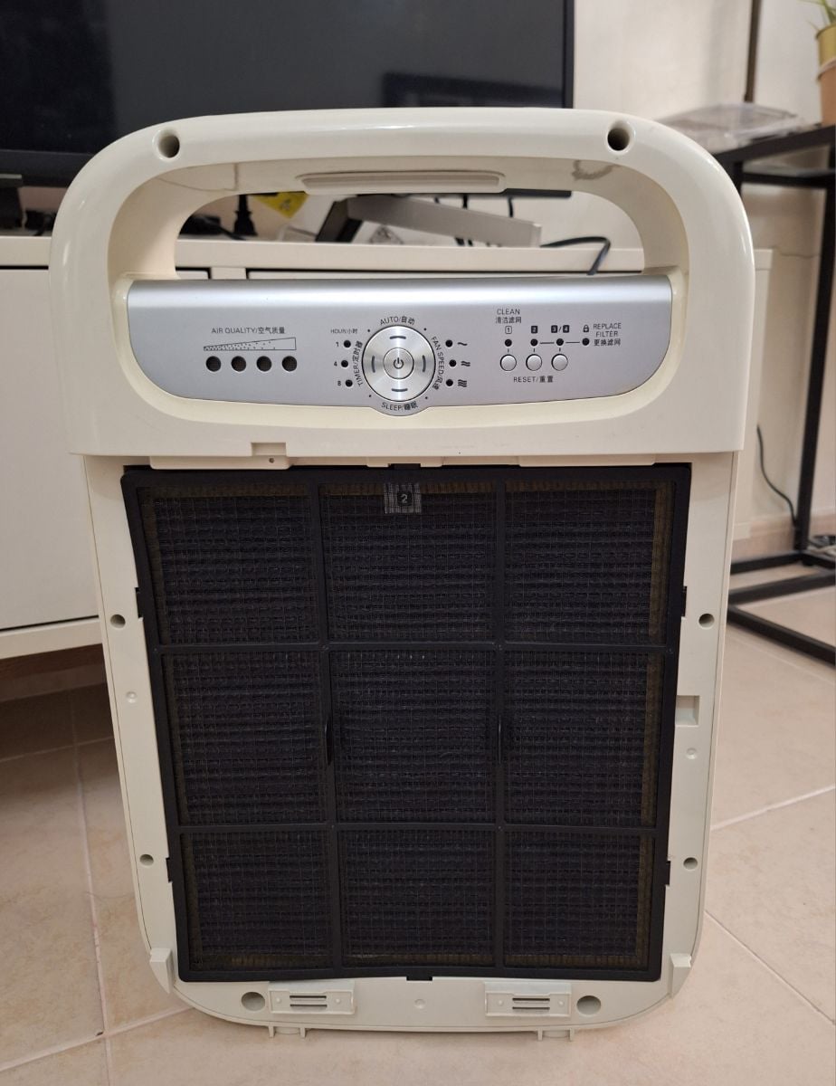 Airpurifier (Philips) in perfect condition + free delivery - Image 4