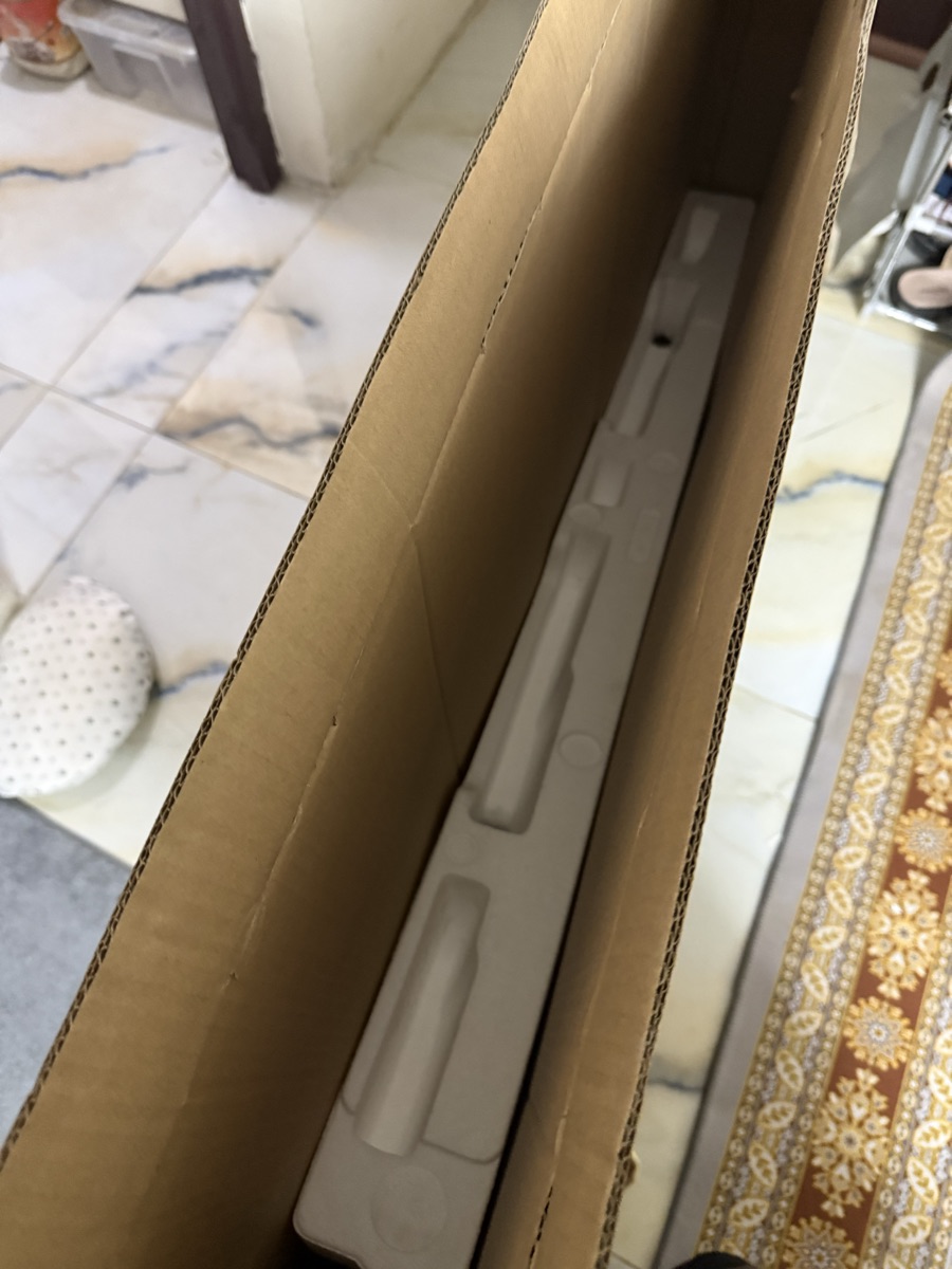55 inch tv’s cartoon box - Image 1