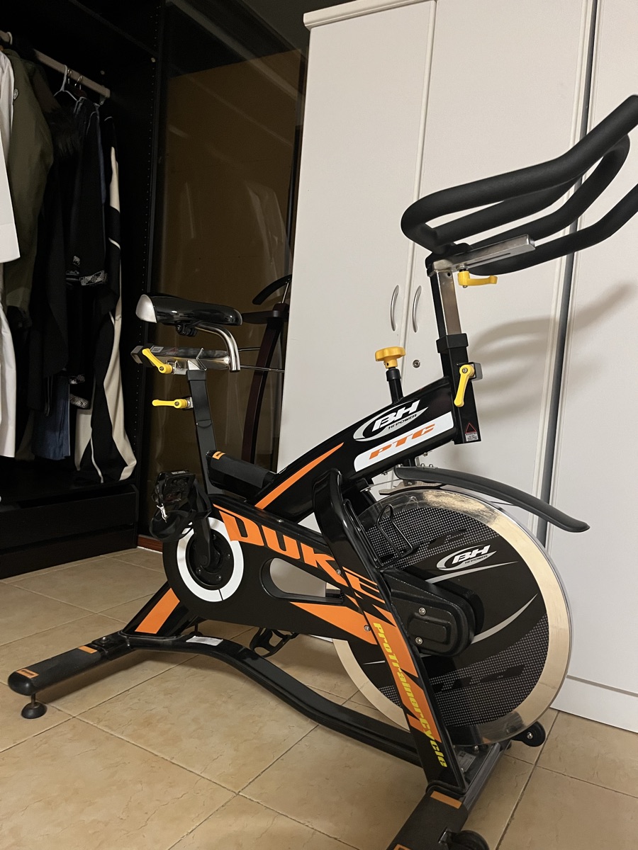 BH Fitness Duke H920 Indoor Cycling Bike – High-Quality Spin Bike - Image 13