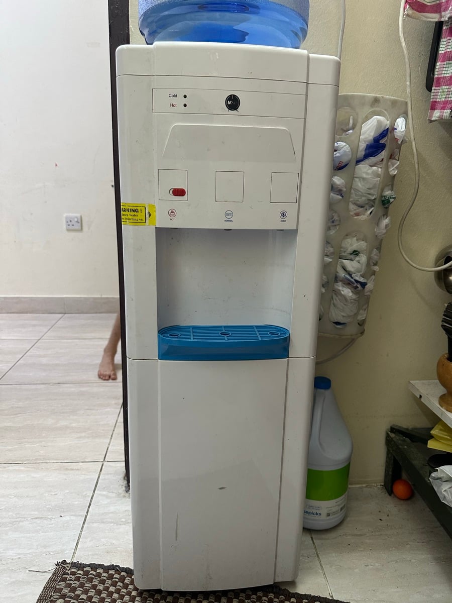 Water Dispenser with 3 Taps - Image 3