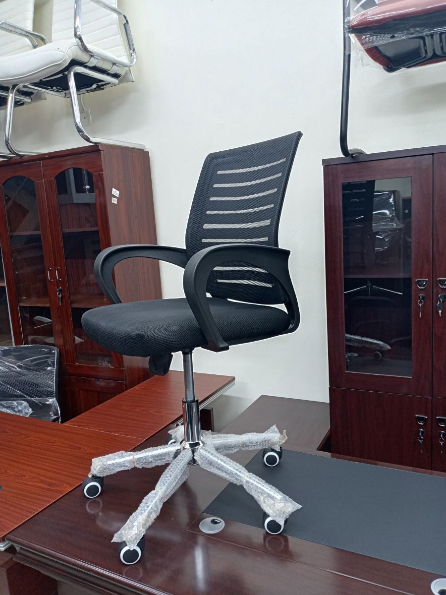 Used office desk study table metting table reception workstation sofa buy sell - Image 10