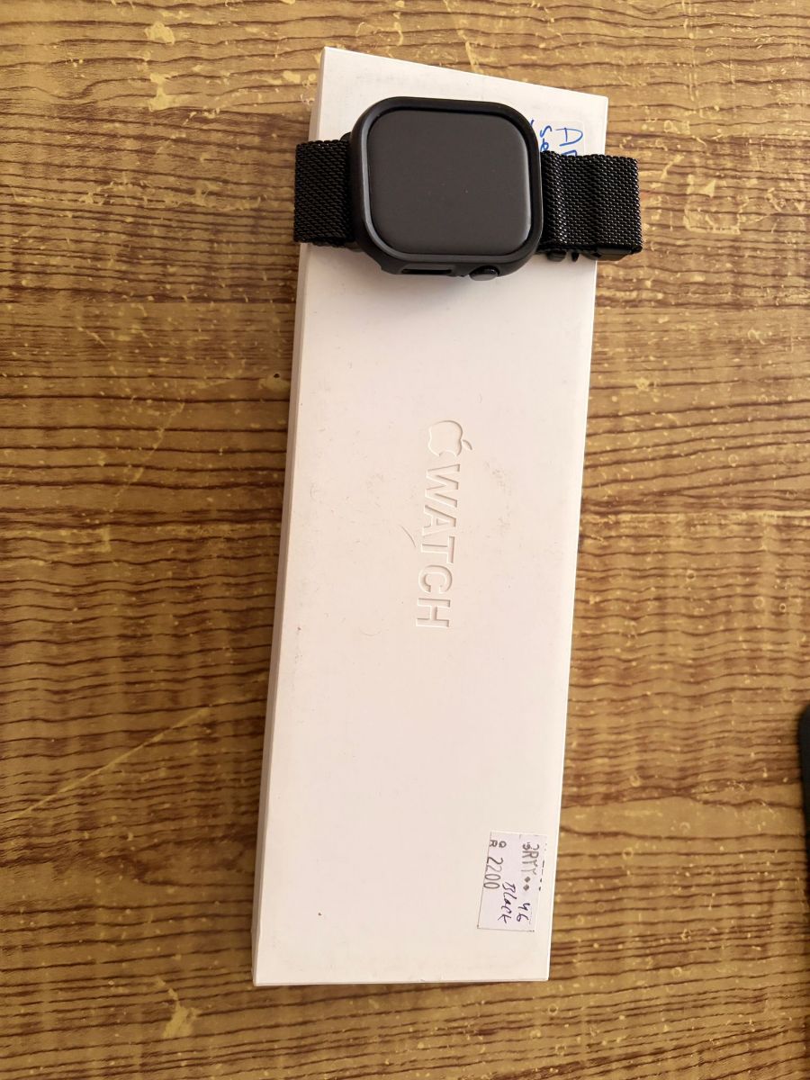 Apple Watch Series 10 - 46mm - Image 4