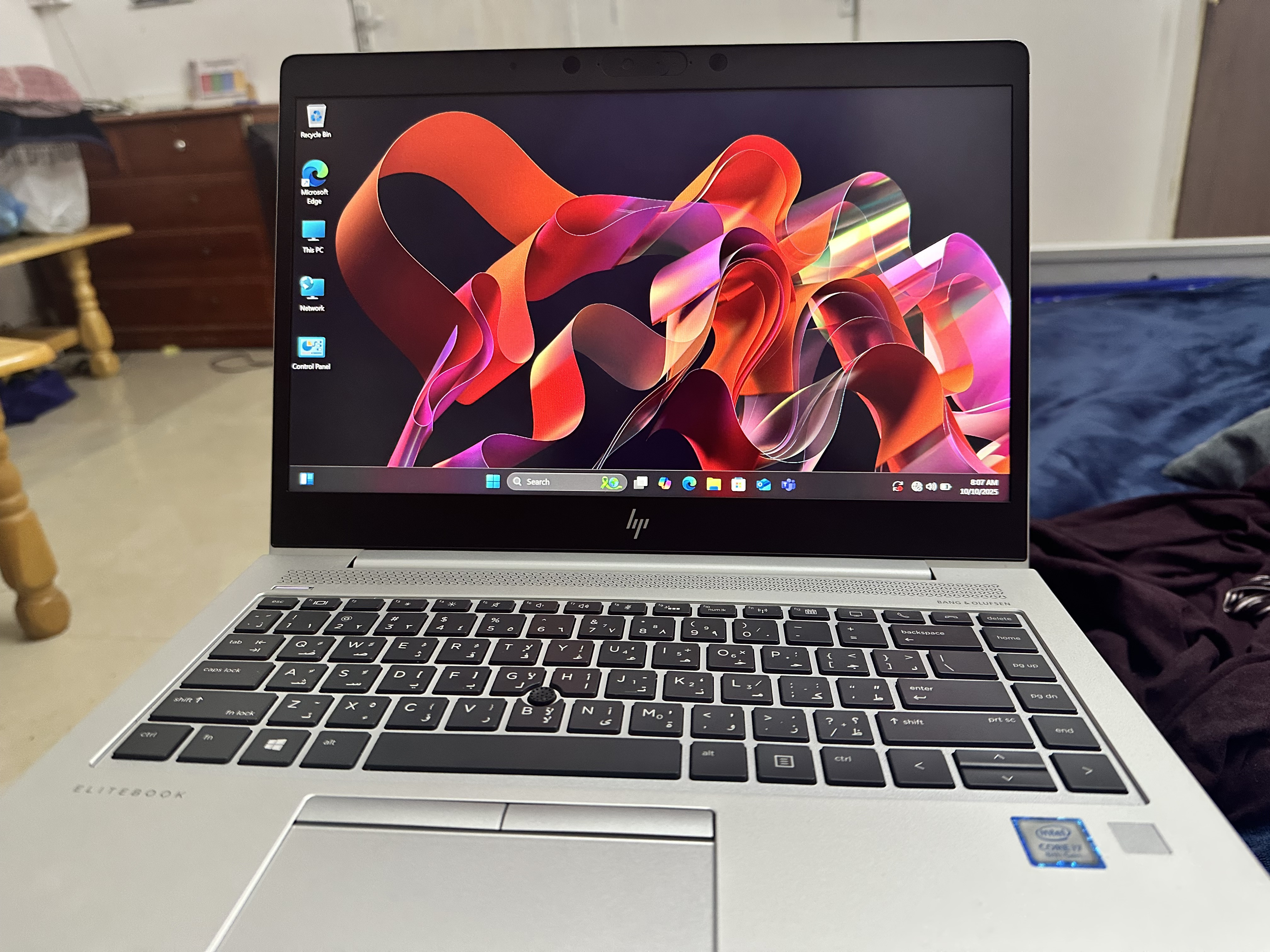 HP laptop like new - Image 1