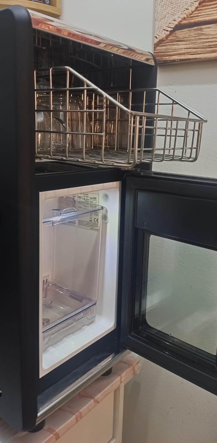 coffee machine and milk cooler with cup warmer - Image 5