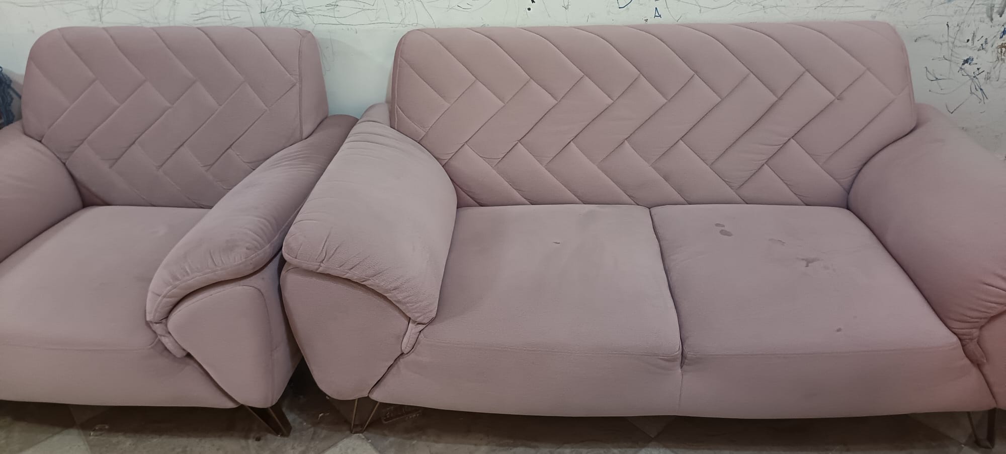 2+1 Sofa - Image 1