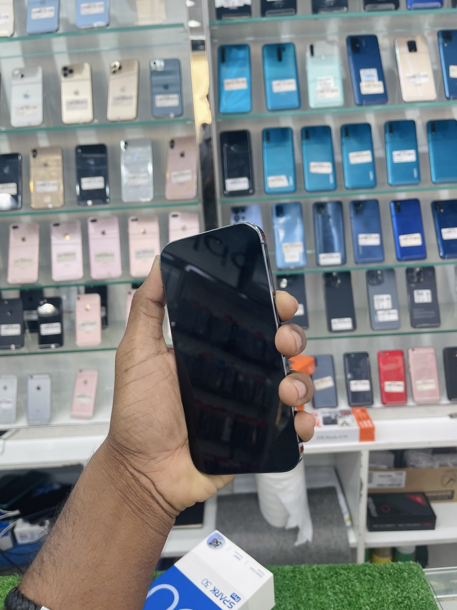 iPhone 14 series - Image 2