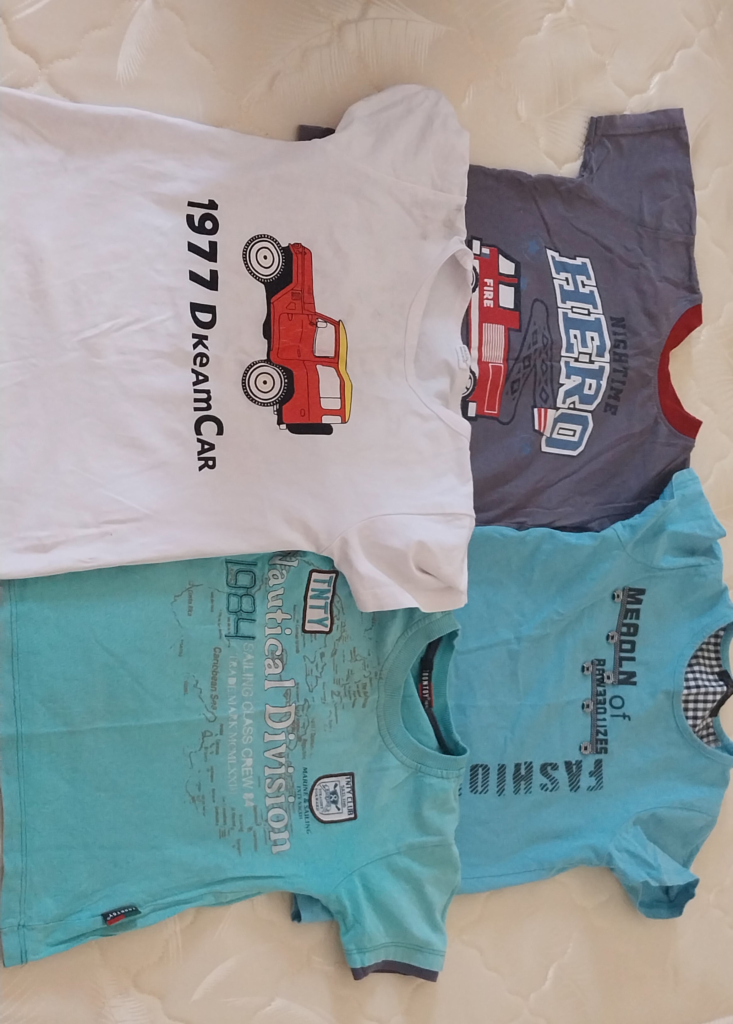 Used boy clothes - Image 1