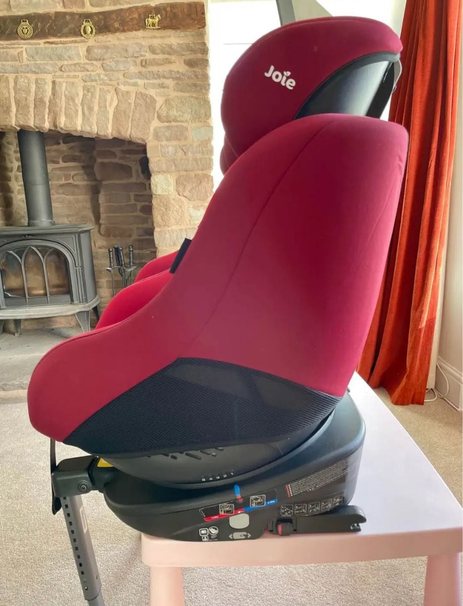Joie spin 360° car seat for sale - Image 3