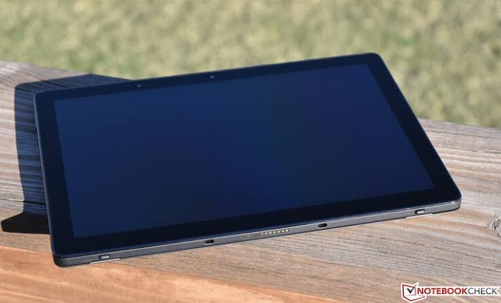 Dell Latitude 5290 2 in 1 - Image 1