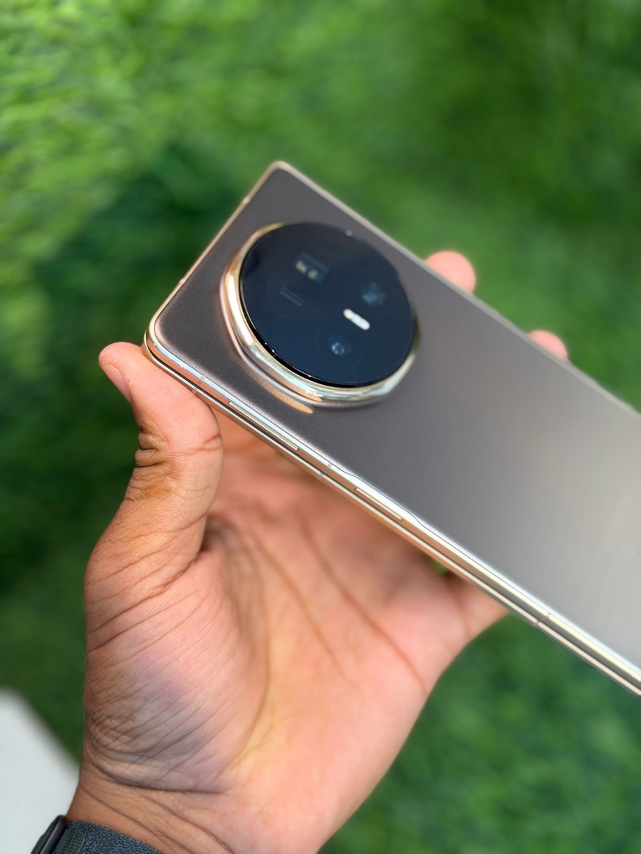 Honor magic v5 - Image 2