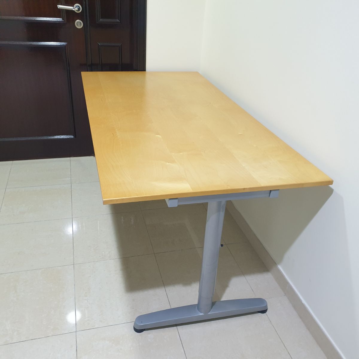 Office desk - Image 2