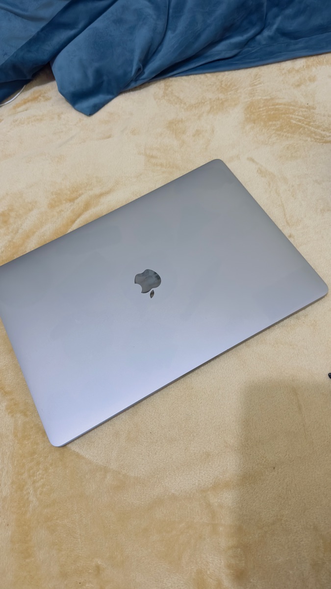 MacBook Pro 64GB RM 1TB ssd - Image 1