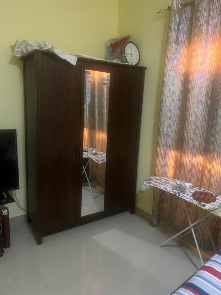 Home furniture - Image 6