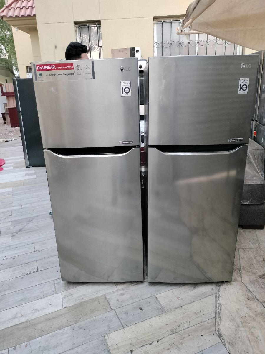 Qatar Airways furniture and electric item - Image 6
