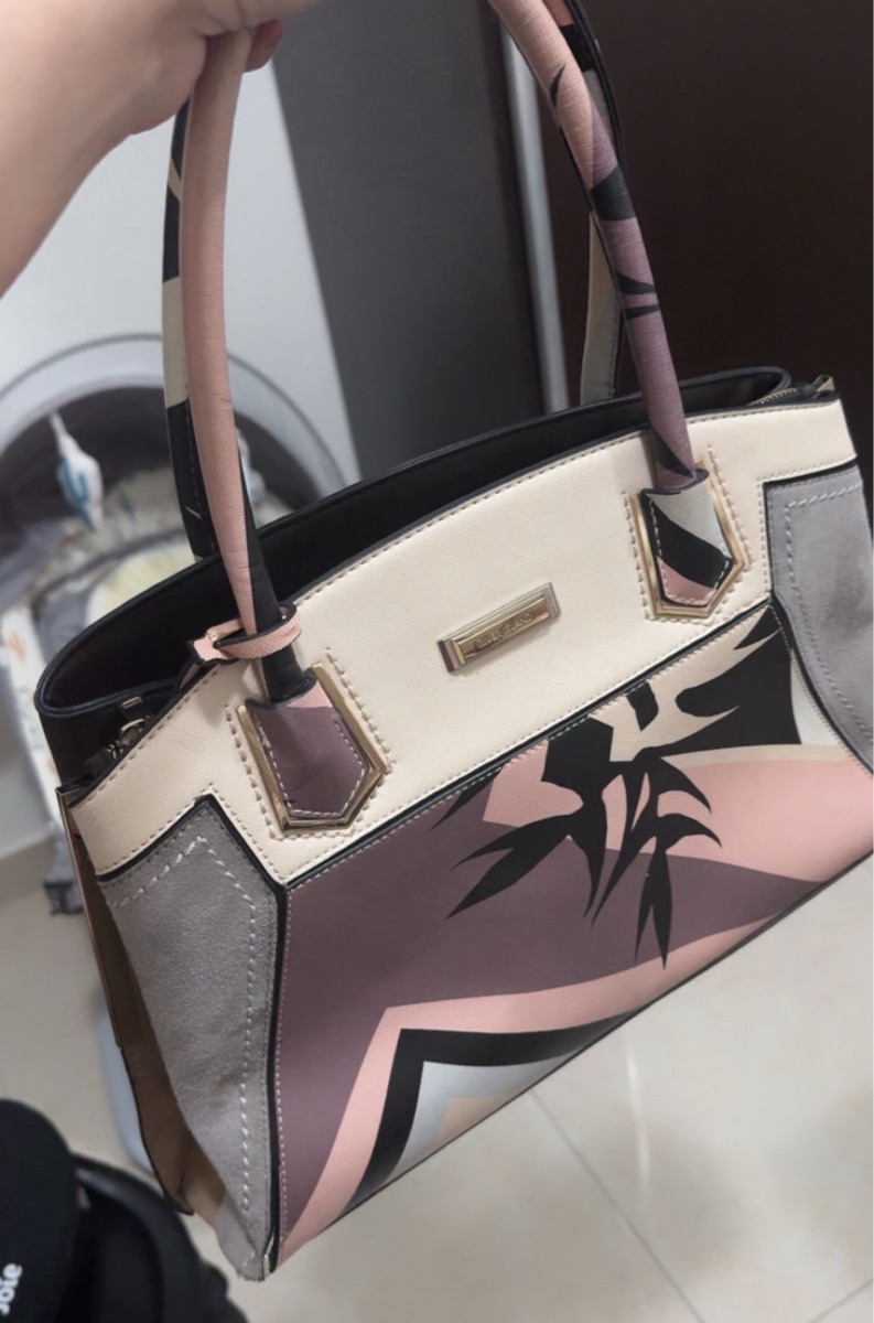 River Island bag - Image 2