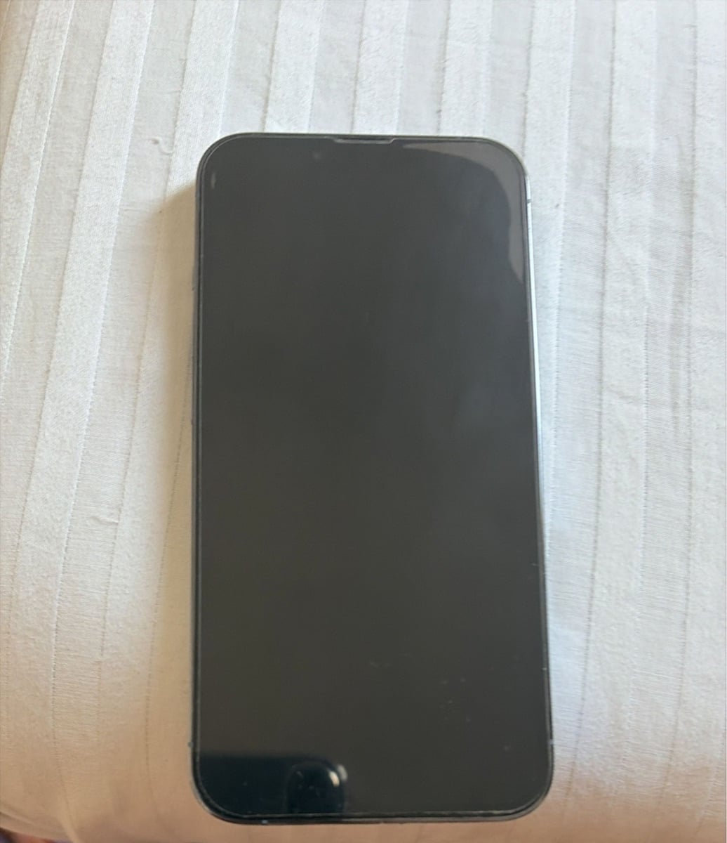 iPhone 13 Pro - Image 2