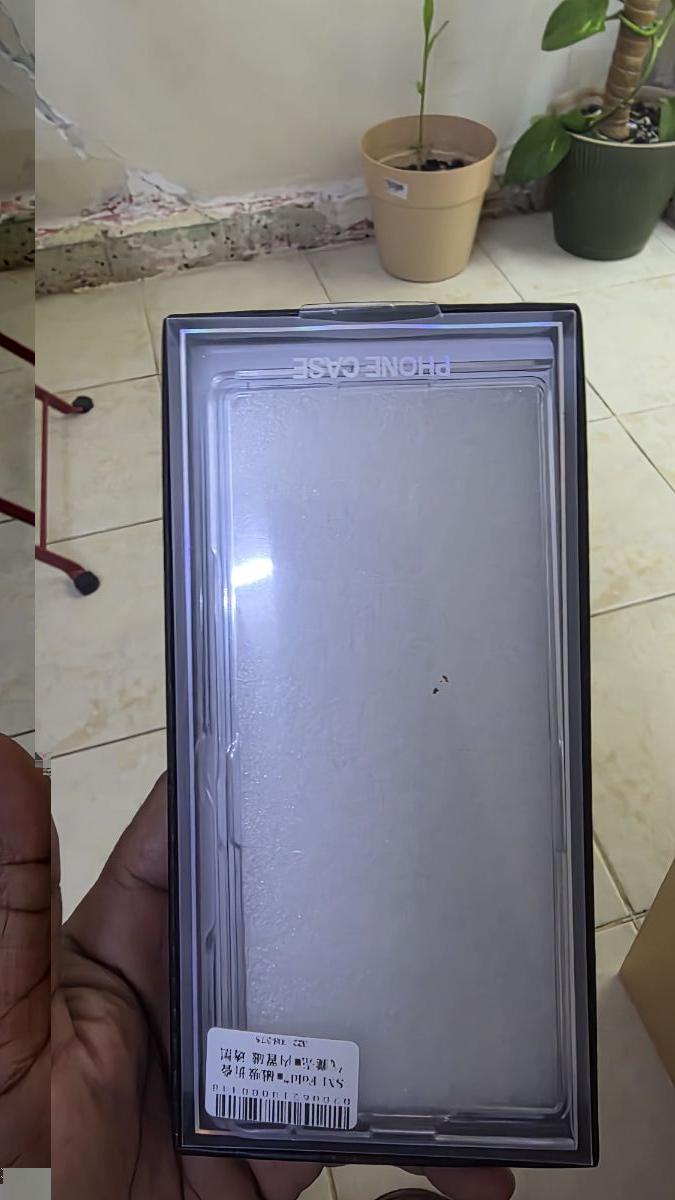FOLD 7 back cover - Image 3
