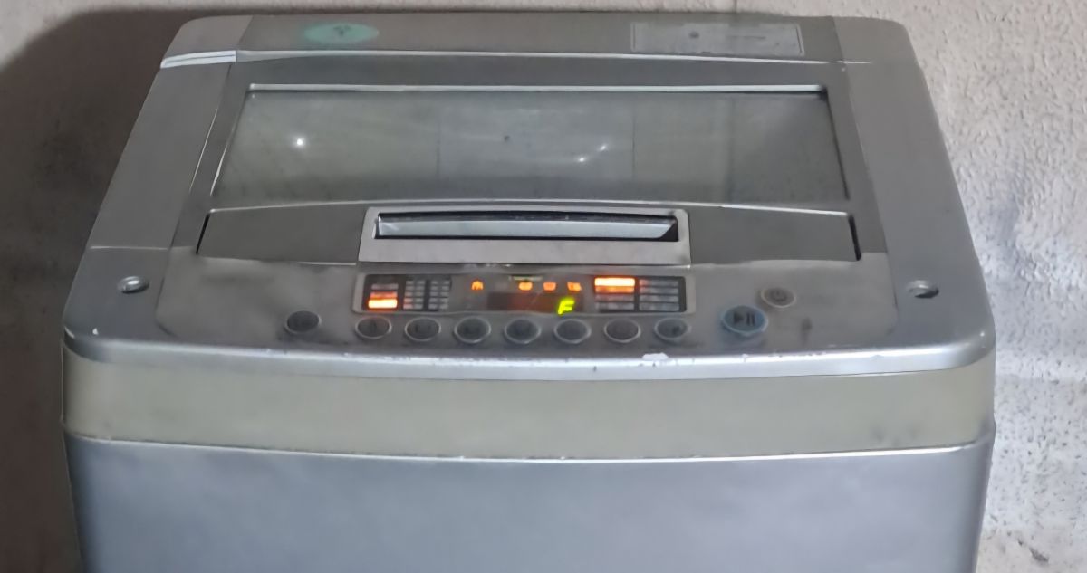 LG 8kg washing machine for sell - 51008499 . - Image 1