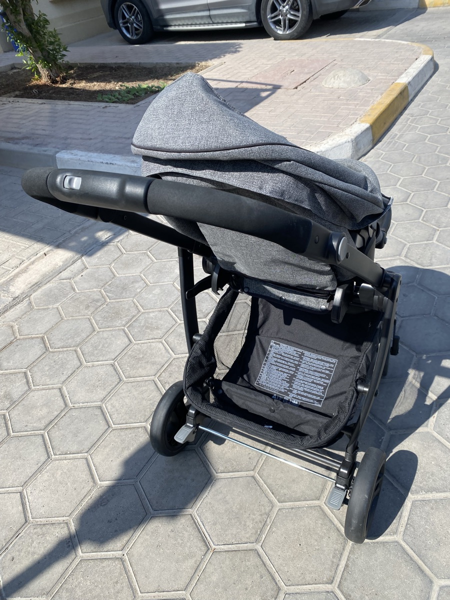 Braco branded stroller  and baby swing - Image 6