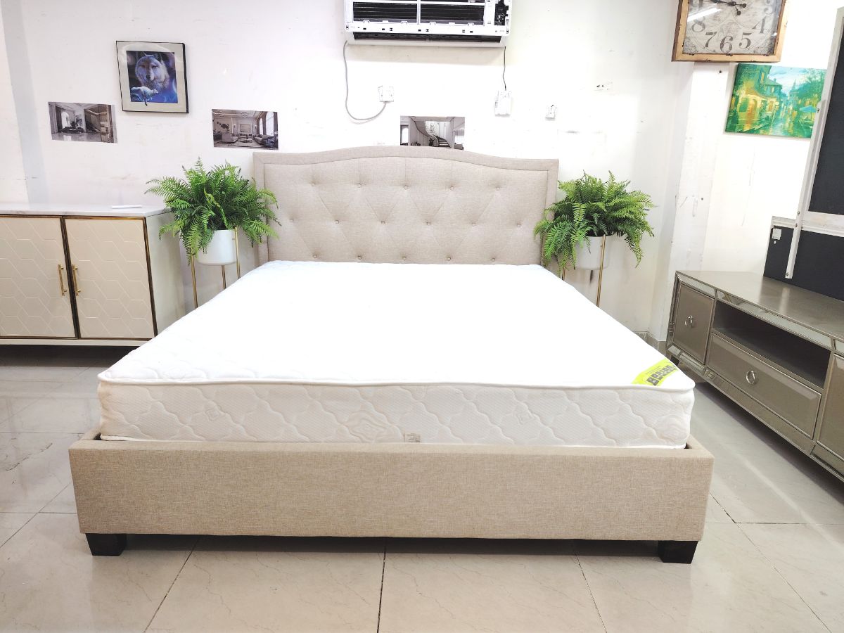 For Sale HomeChanter King Size Bed & Mertss 180/200 C.M Very Excellent Condtion If You Want Plz Call & Whatapps Me 72107930 - Image 4