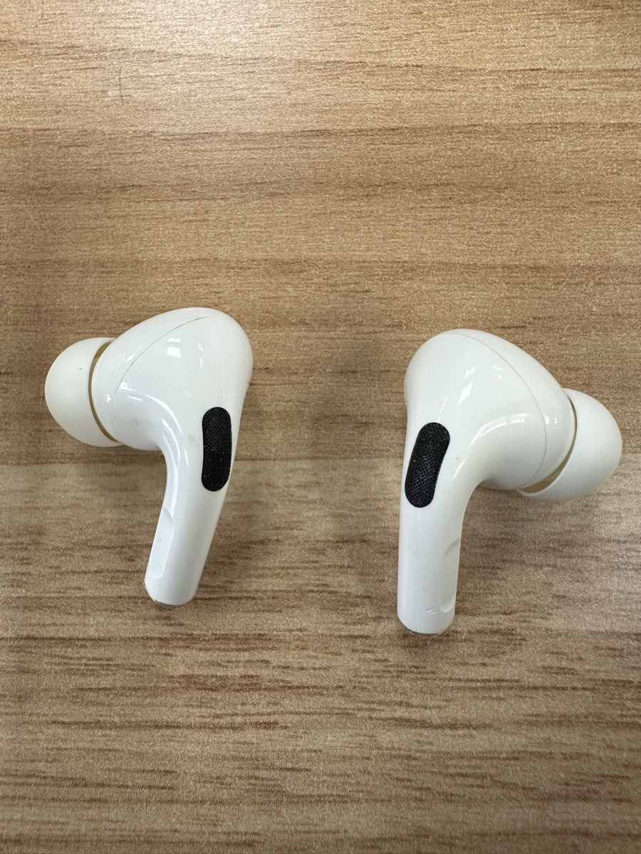 AirPods 1 Pro Gen 1, mint Condition - Image 6