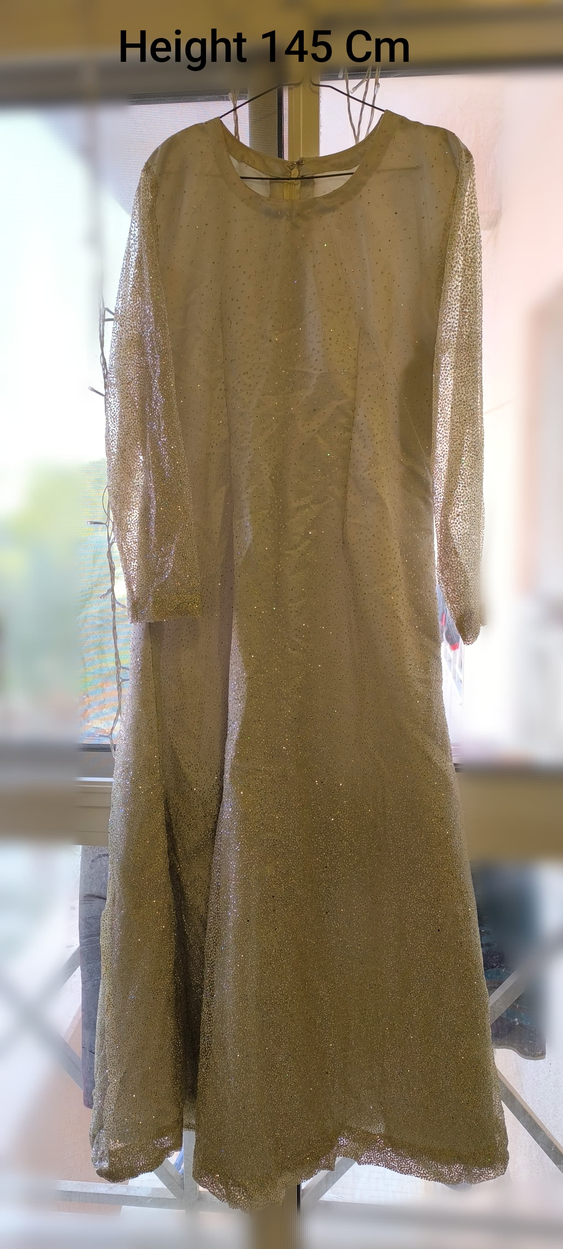 Dresses and Abaya  - Image 6