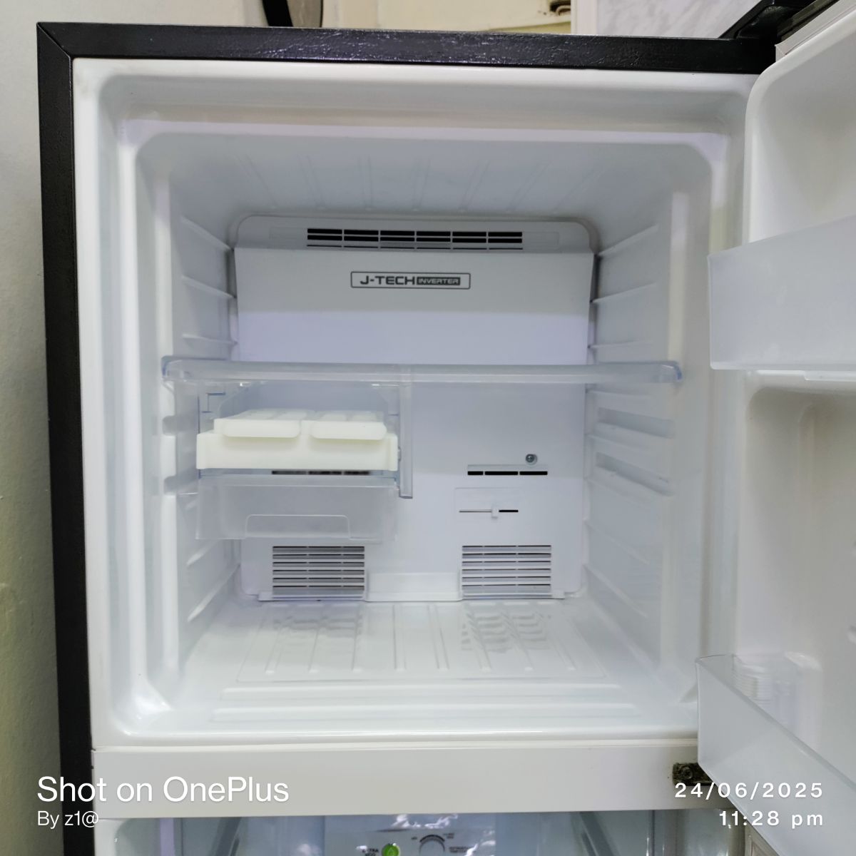 FOR SALE: SHARP Refrigerator-Freezer - Image 5