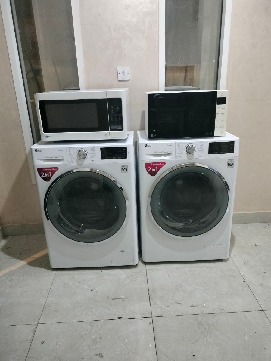 Qatar Airways furniture and electric item - Image 2