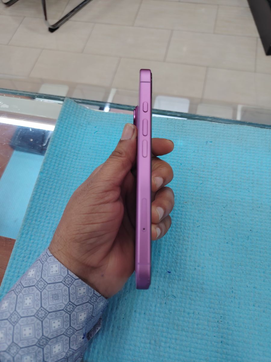 I phone 16 128gb pink color - Image 10