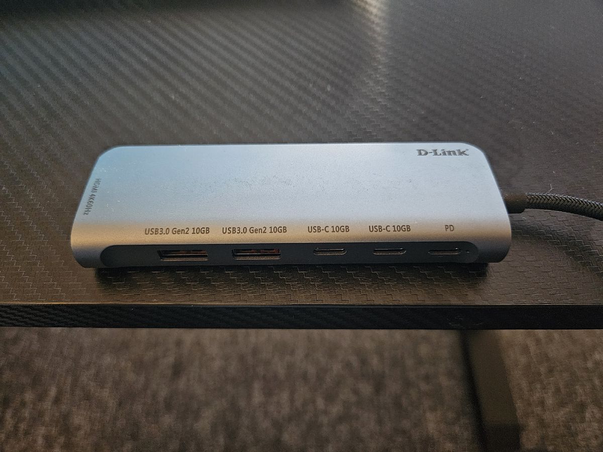 D-Link Multiport USB-C Hub – 100 QAR - Image 1