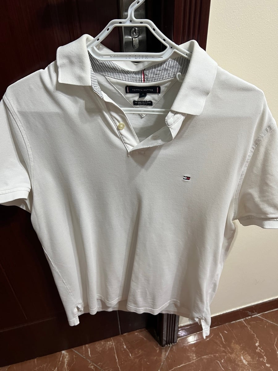 Tommy Hilfiger polo shirt - Image 3