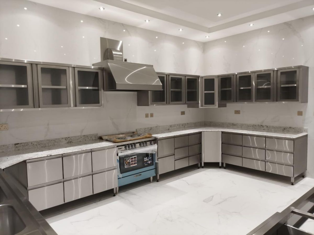 Stainless steel cabinet - Image 2
