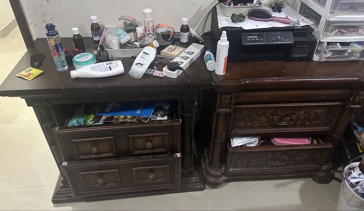 Free 2 side tables - Image 2