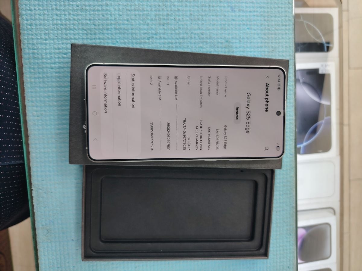 Galaxy S25 edge 256gb silver color - Image 4