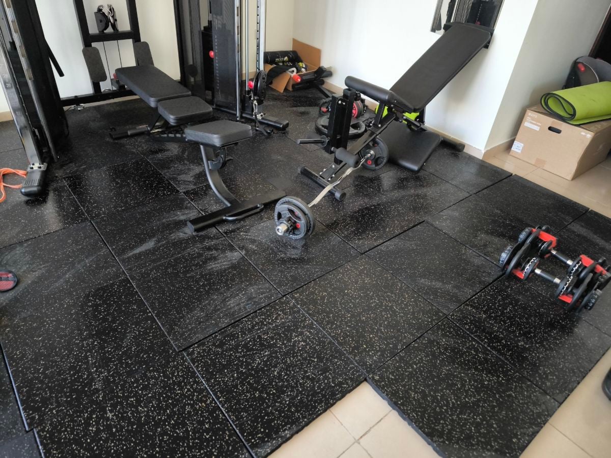 Fully equipped home gym - Image 6