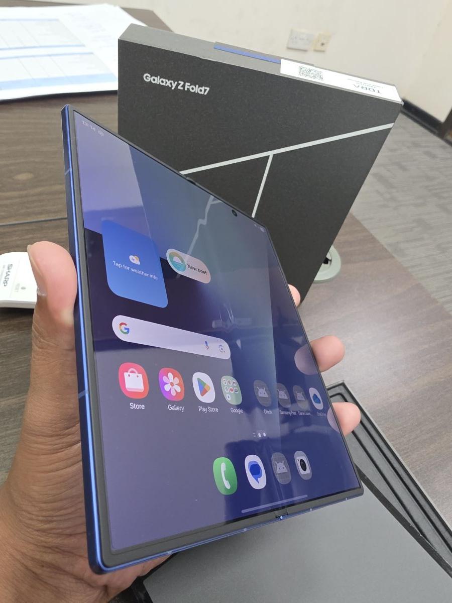 Samsung Z Fold 7 1Tb Blue - Image 5