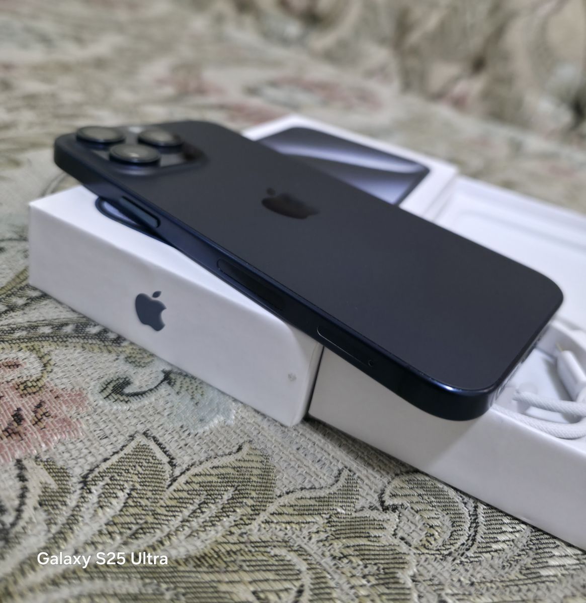 Phone 15pro Max 
256GB STORAGE - Image 3