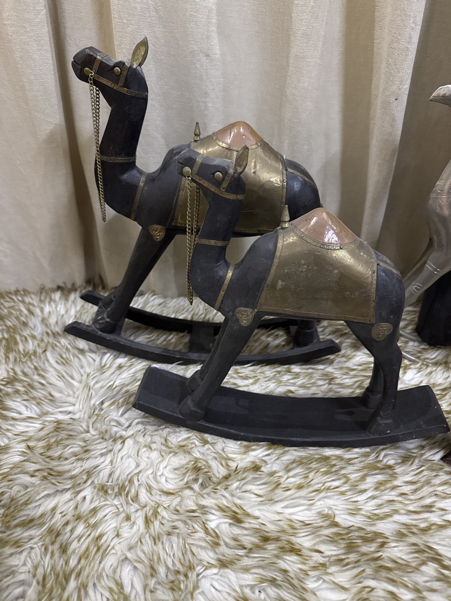 Afghan Painting, Decor & Collectibles - Image 3