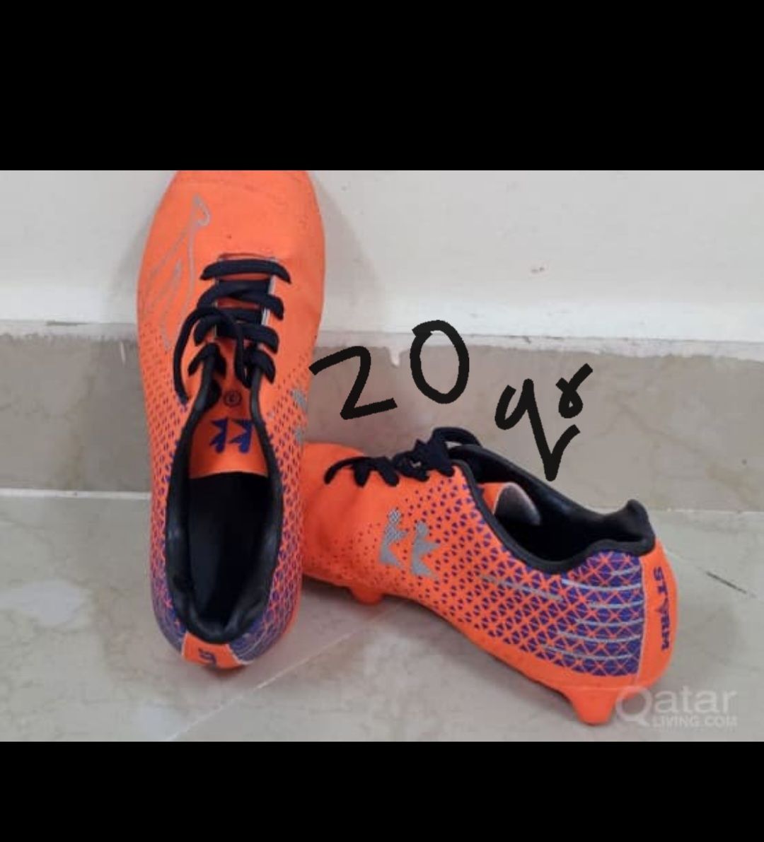 Branded shoes - Image 5