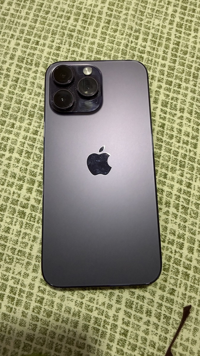 IPHONE - Image 1