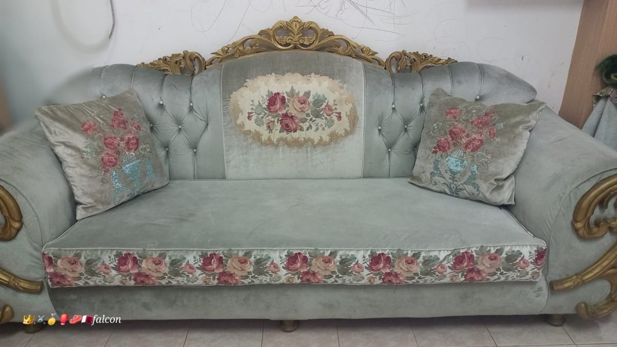 sofas - Image 2