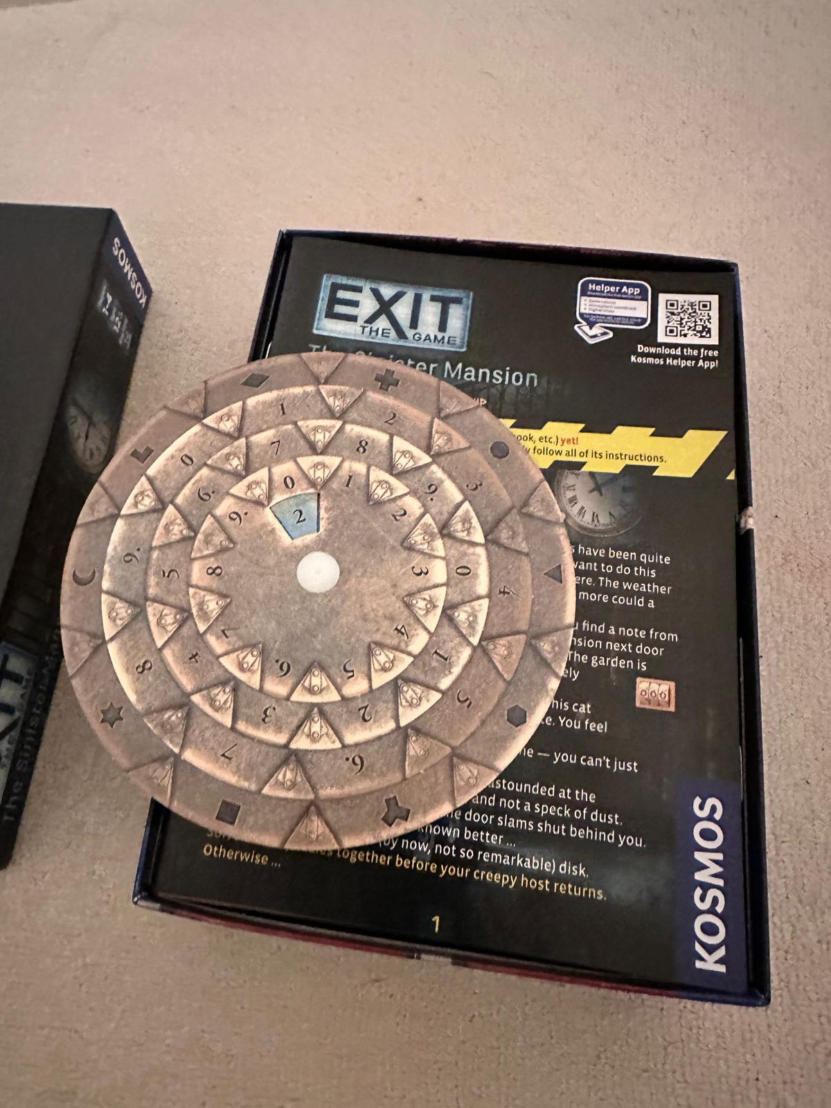 The Sinister Mansion board game  - Image 2