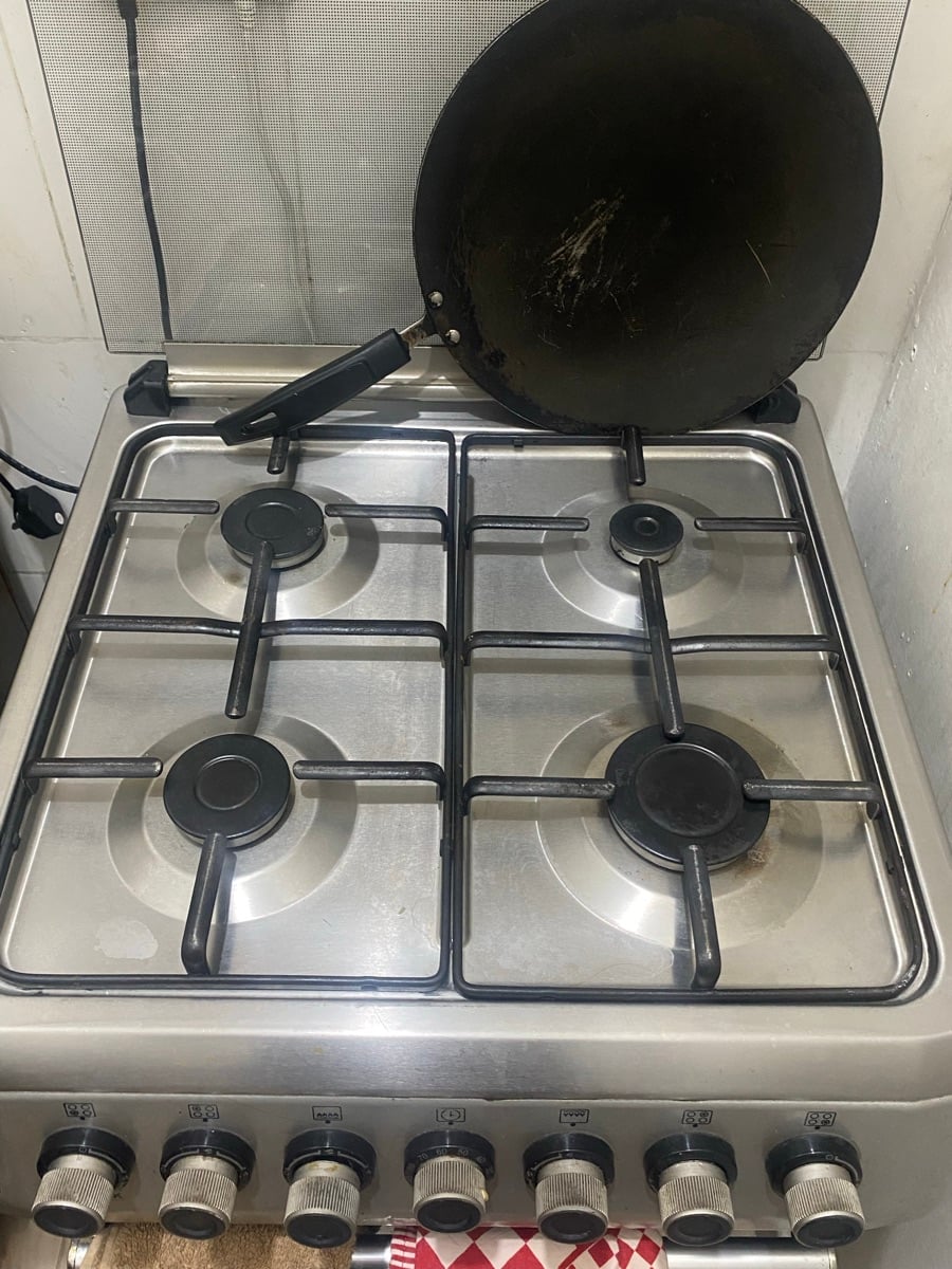 Oven for sale in good condition - Image 3