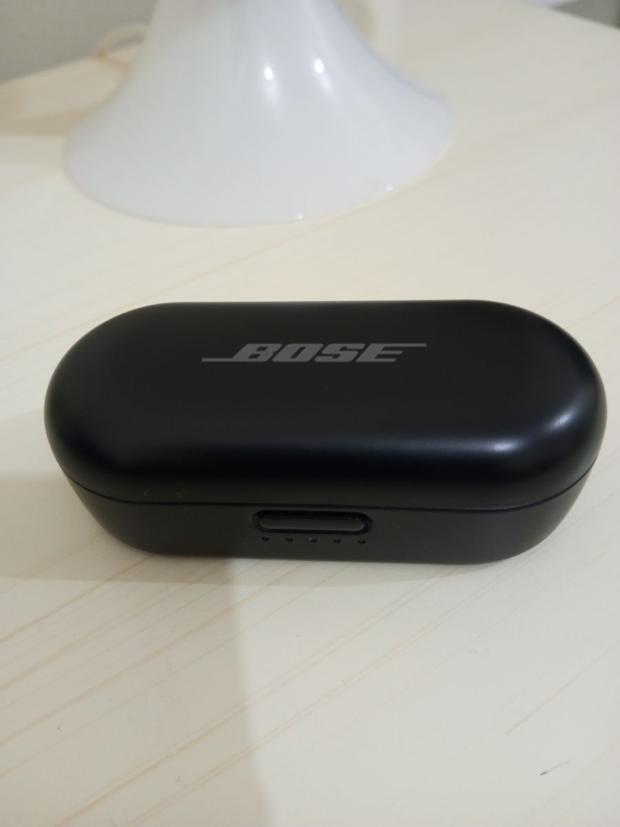 Bose Sport Earbuds - Image 2