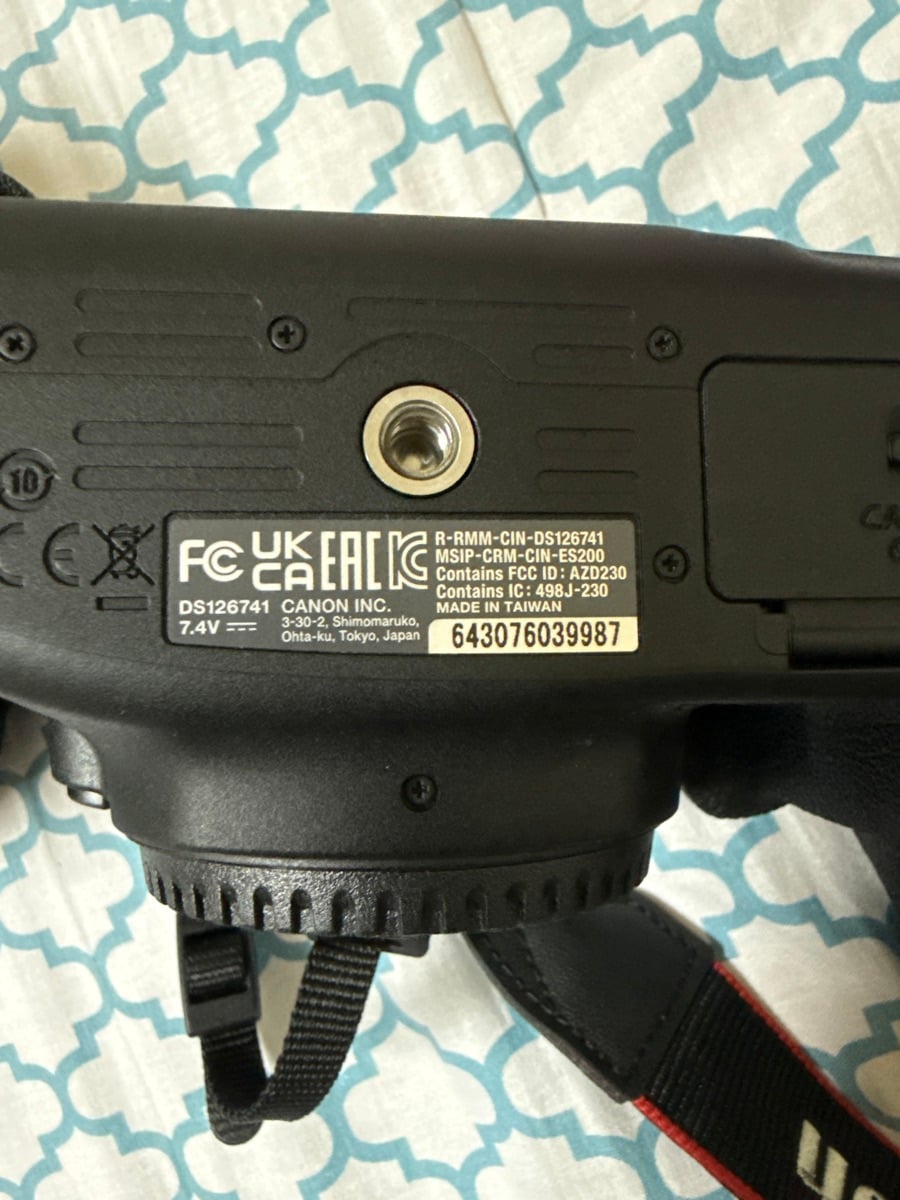 Canon Dslr camera - Image 1