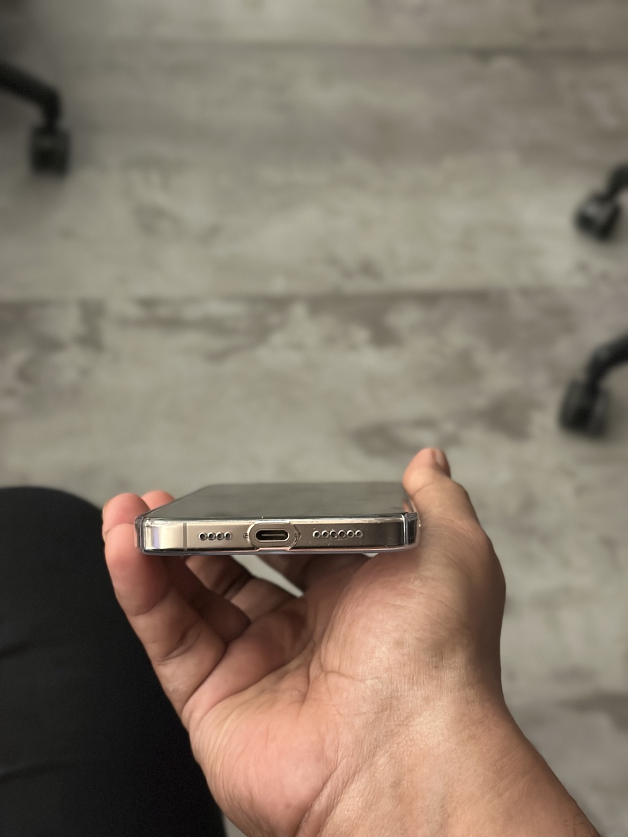 iPhone 16 pro max | 512gb | 95% Battery - Image 3