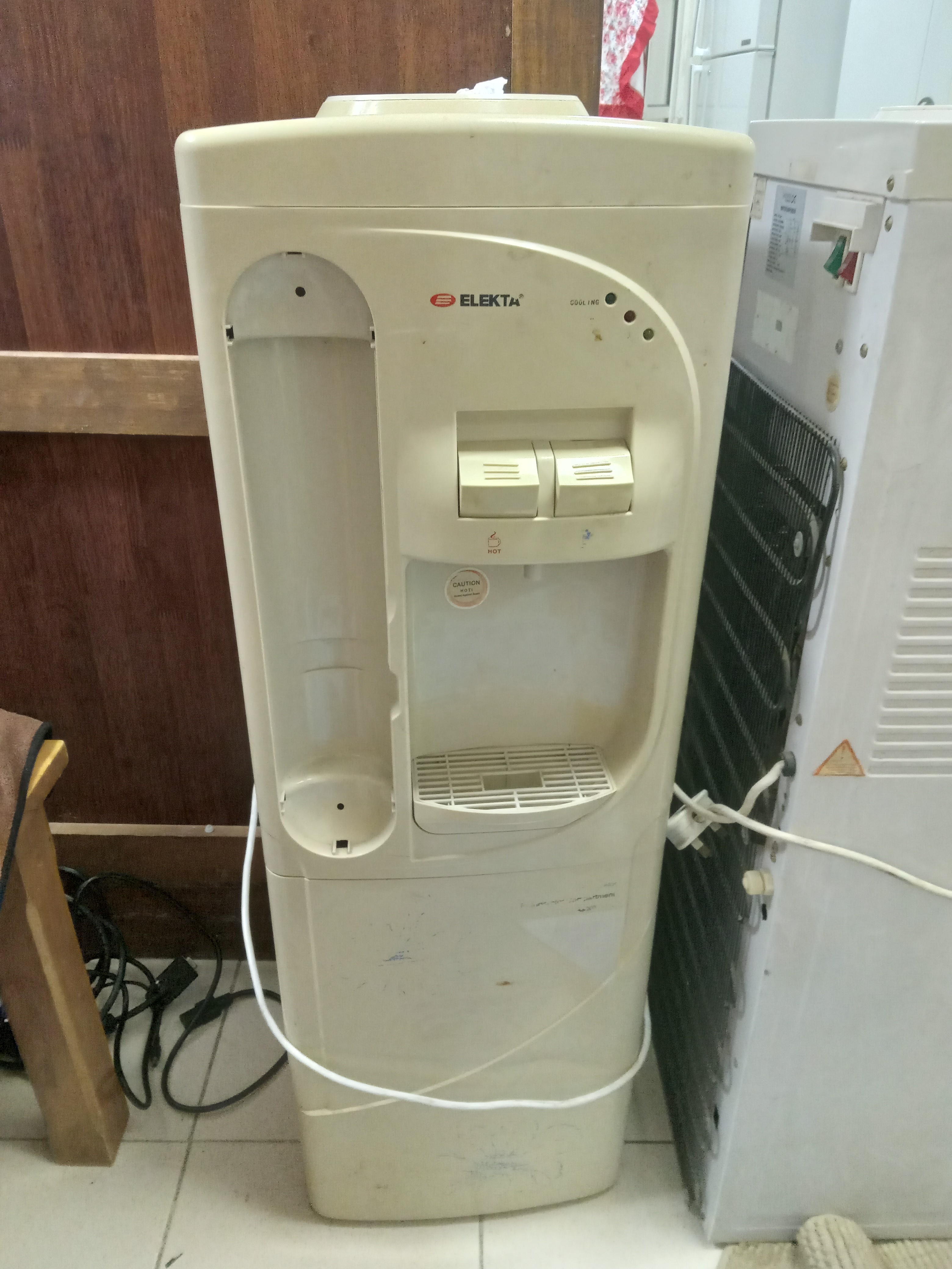 2 Water cooler machines Cold &Hot - Image 2