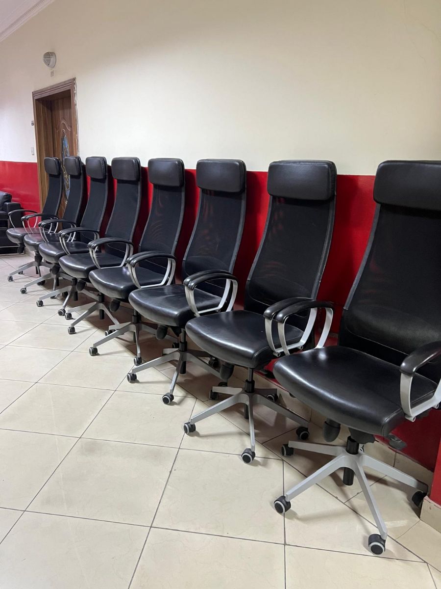 Used office furniture buy and selling 33740365 - Image 4